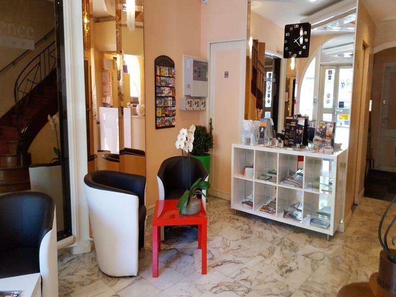 Contact Le Provence Hotel Agen
